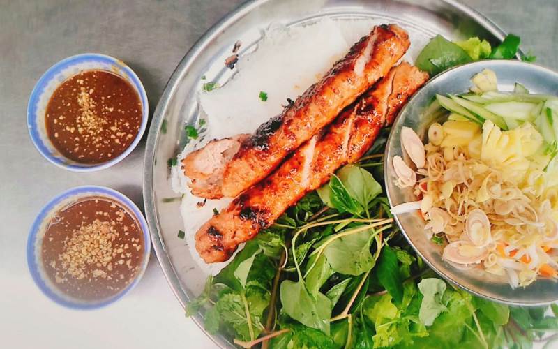 Bún xào nem nướng Bạc Liêu đặc sản món ăn Việt 1