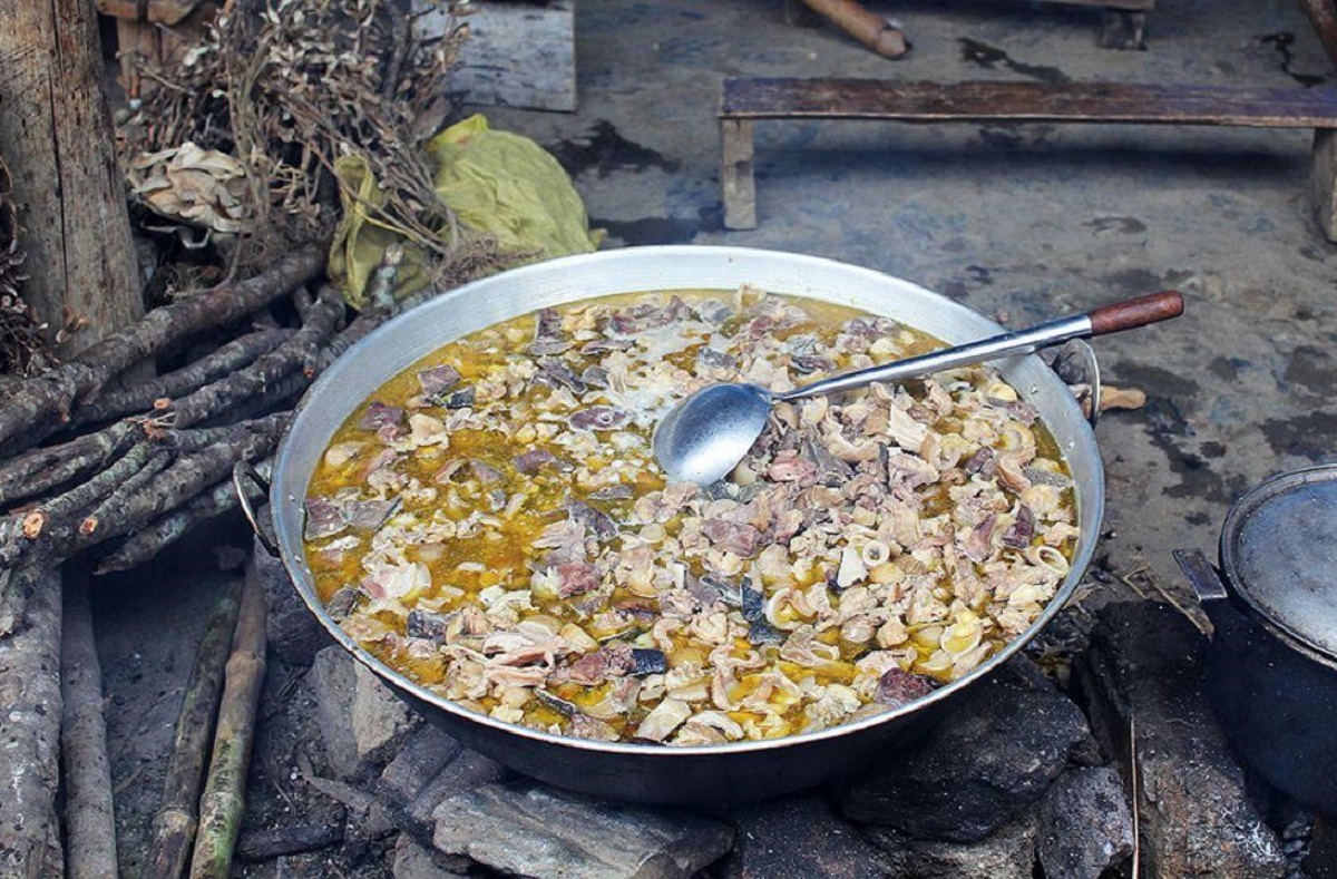 Thắng cố 1