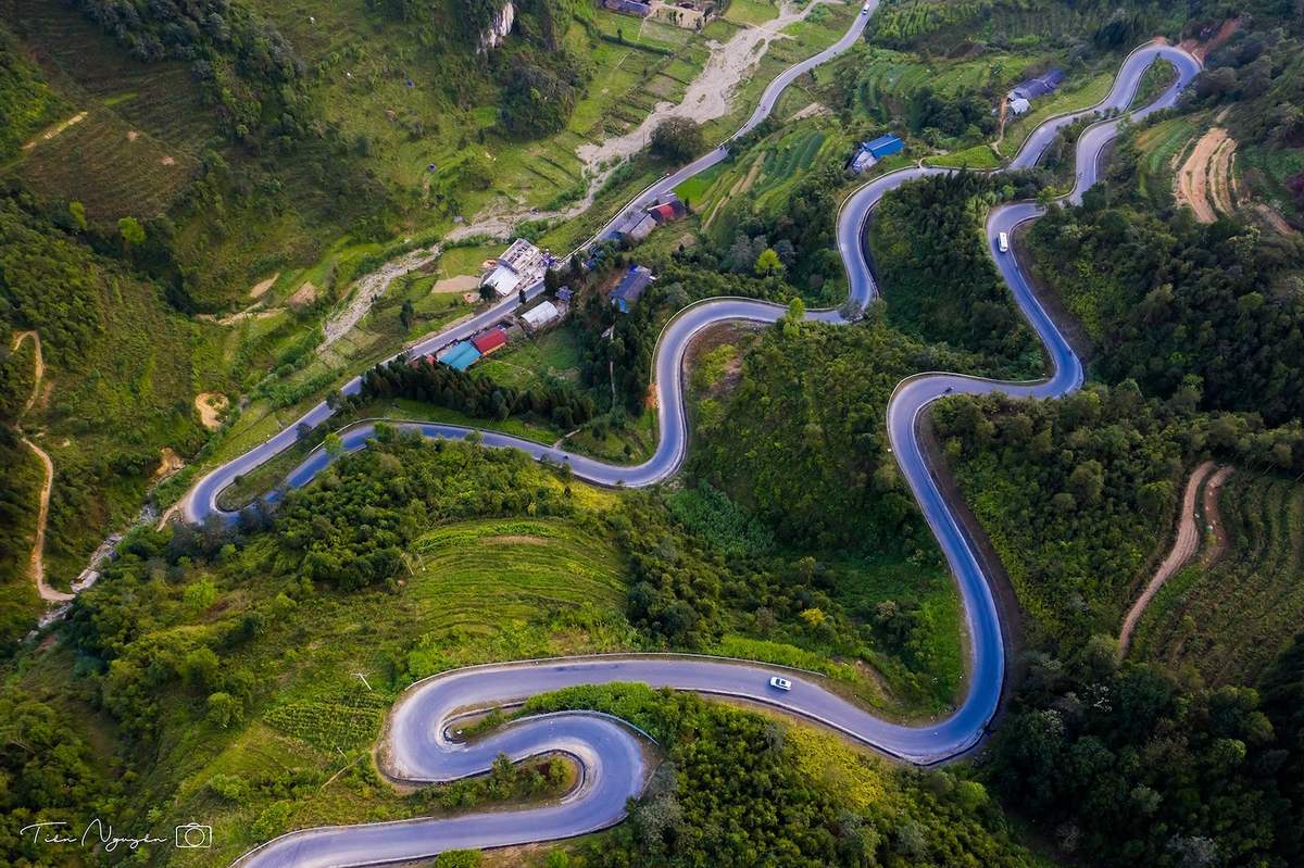 Chinh phục Đèo Mã Pì Lèng: Hành trình đến Tứ Đại Đỉnh Đèo Tuyên Quang 3