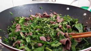 Giới thiệu về món thịt trâu lá trơng