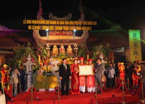 Lễ hội đền Trần Hưng Yên – Di sản văn hóa tâm linh đặc sắc, điểm hẹn du xuân đầu năm 13