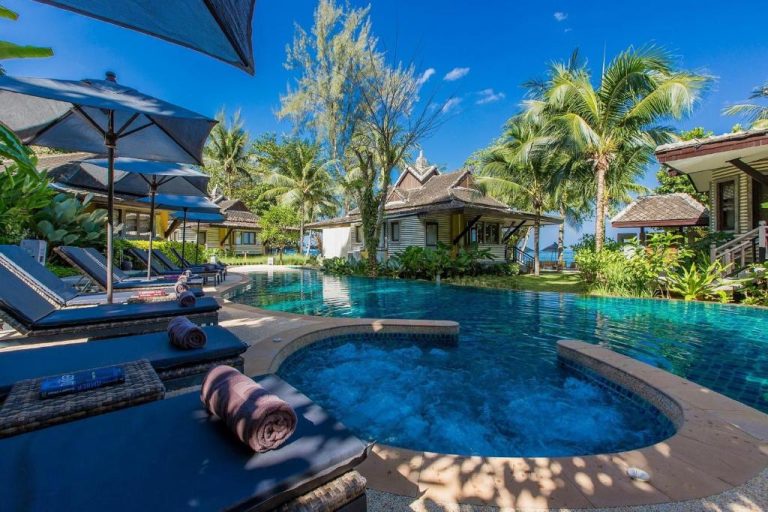 Lak Resort Hotel