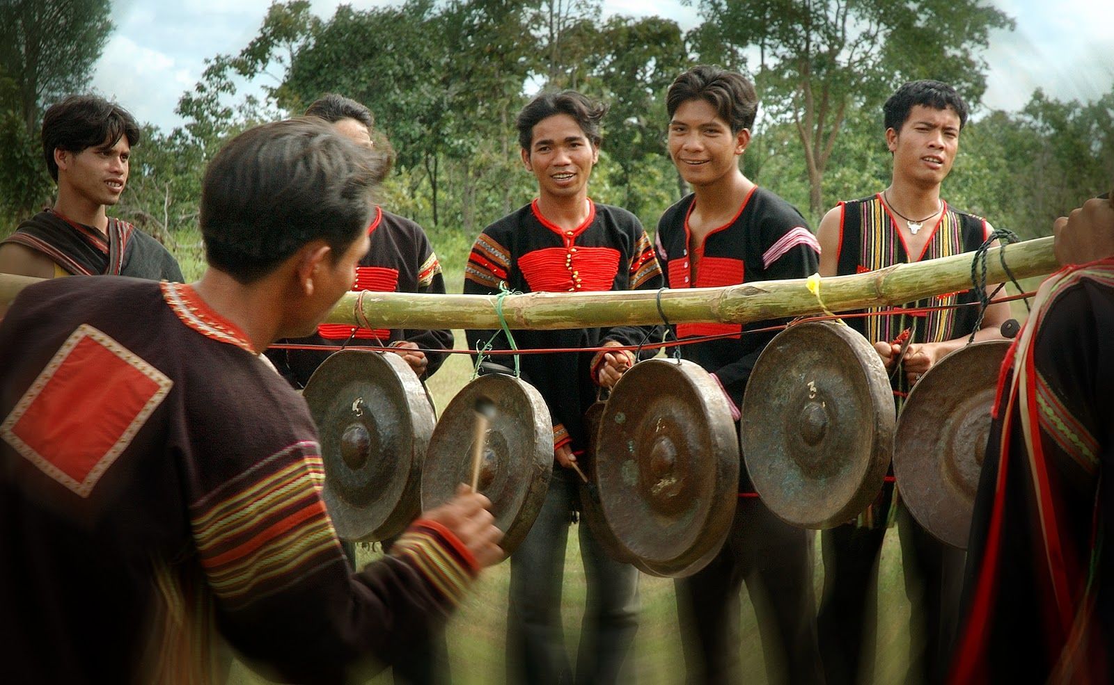 Không gian văn hóa Cồng chiêng Tây Nguyên 1