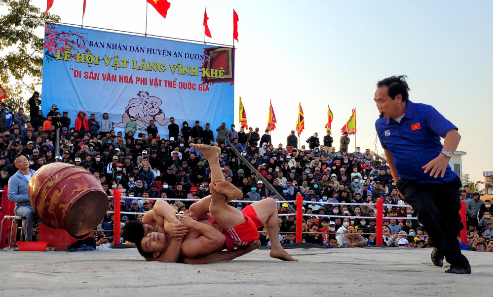 Lễ hội Vật làng Vĩnh Khê 3