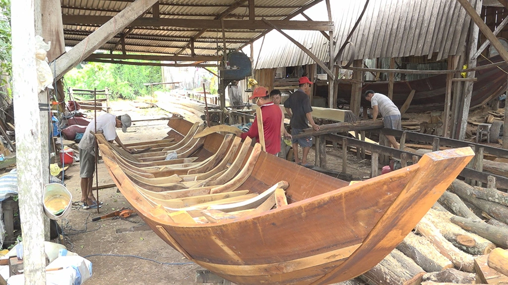 Nghề đóng xuồng, ghe Long Hậu – Di sản văn hóa mộc mạc giữa miền sông nước Đồng Thá 5