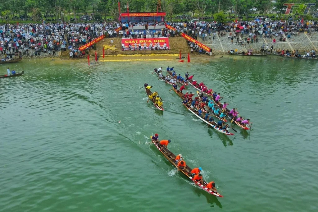 Hội đua ghe truyền thống: Lễ hội độc đáo tại Cố đô Huê· 5