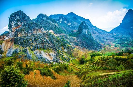Cao Nguyên Đá Đồng Văn: Viên Ngọc Quý Của Tuyên Quang 17