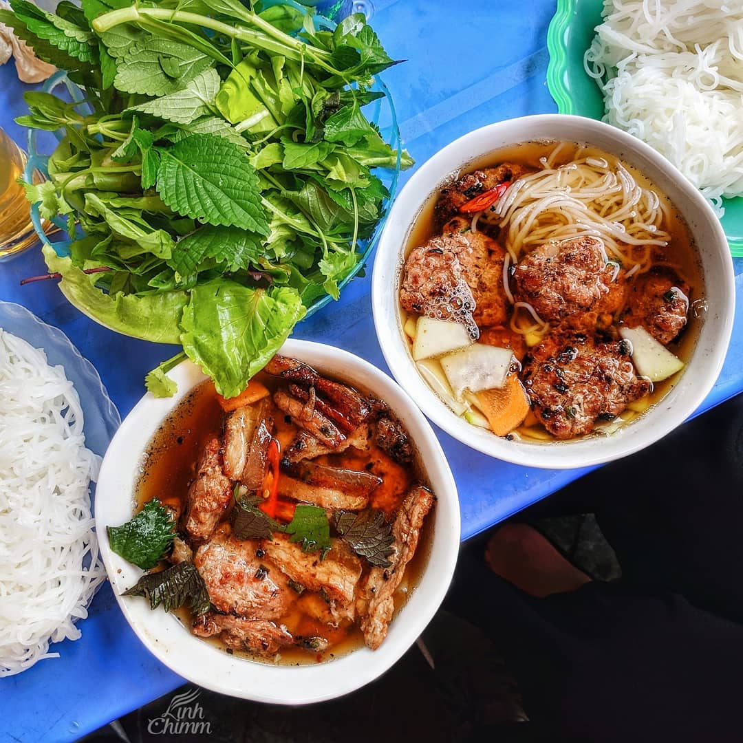Bún chả Bát Sứ 2 Bún chả Bát Sứ 1