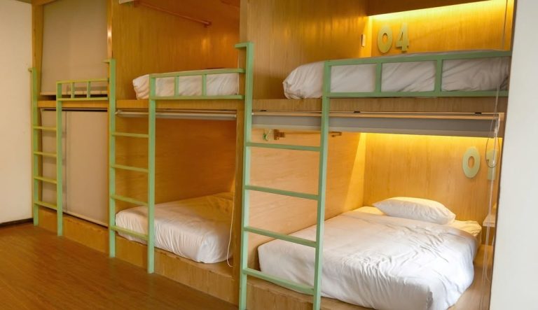 Leaf Sustainable Hostel – “Xanh”, tiện nghi và sát bờ biển Mỹ Khê