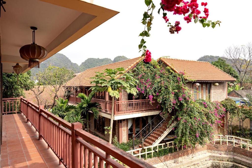Top 20 Homestays Đáng Yêu Tại Ninh Bình Mới: Trải Nghiệm Văn Hóa Địa Phương Sau Sáp Nhập 9
