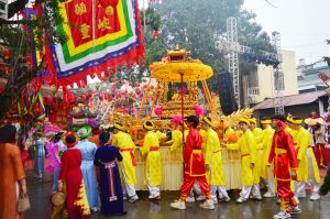 Lễ hội Đền Hạ, Đền Thượng, Đền Ỷ La 3
