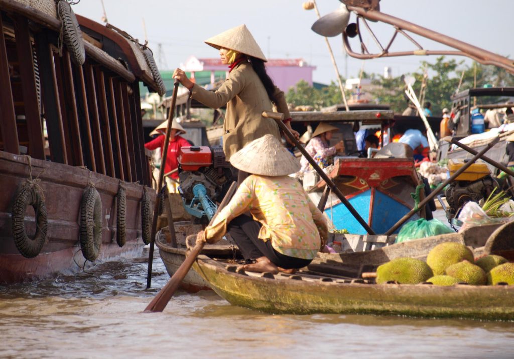Độc đáo Chợ nổi Cái Bè Đồng Tháp bình dị và đặc sắc 11