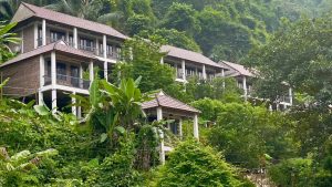 Ba Bể Lakeside Bungalow – Biệt thự bungalow phong cách nhà sàn 1