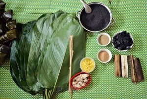 Bánh chưng đen - Tinh hoa ẩm thực của người Tày Bắc Hà 18