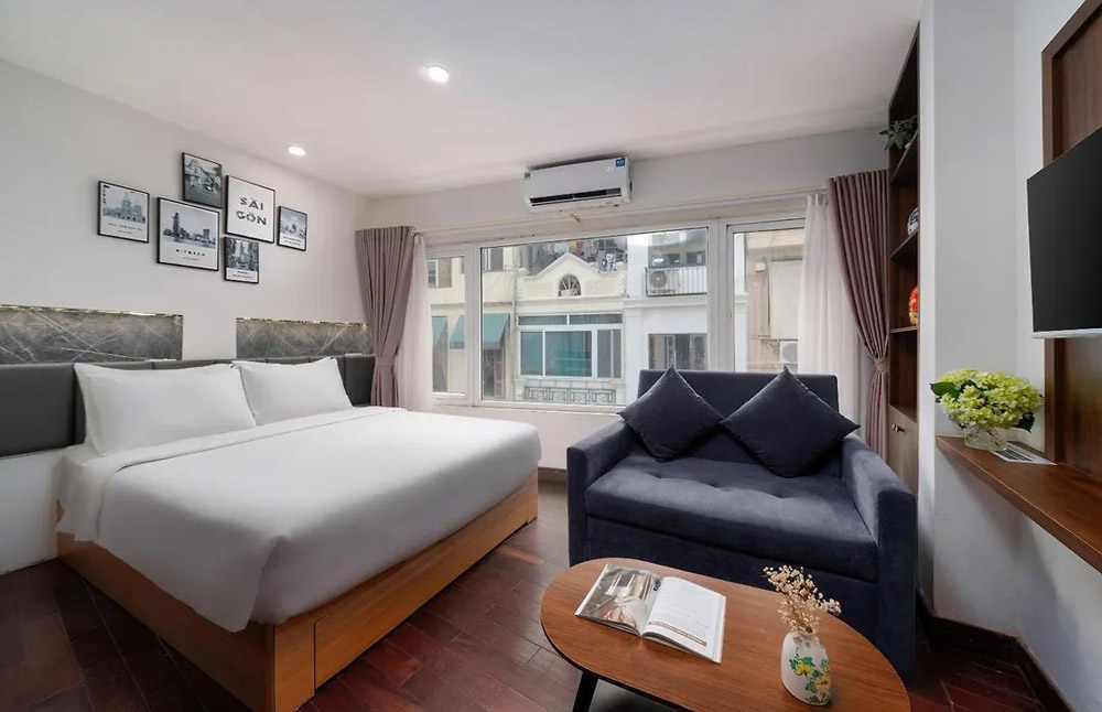 Charlie House Hanoi