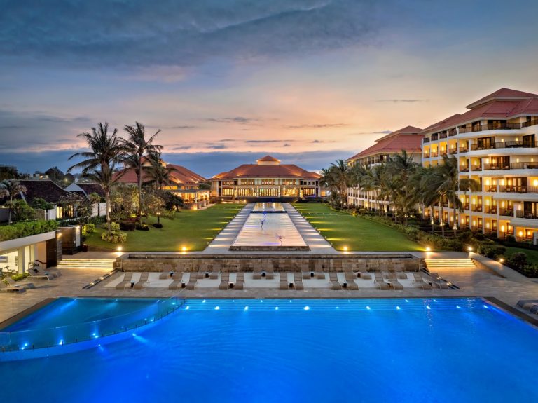 Pullman Danang Beach Resort – Nghỉ dưỡng đẳng cấp bên bờ biển Bắc Mỹ An