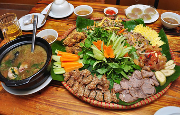BÒ BẢY MÓN – TINH HOA ẨM THỰC TỪ BÒ VÀNG TRI TÔN GIỮA LÒNG AN GIANG MỚI 1