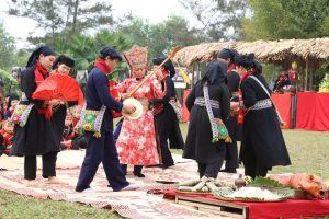 Đặc sắc Lễ hội Lồng tồng Ba Bể 15