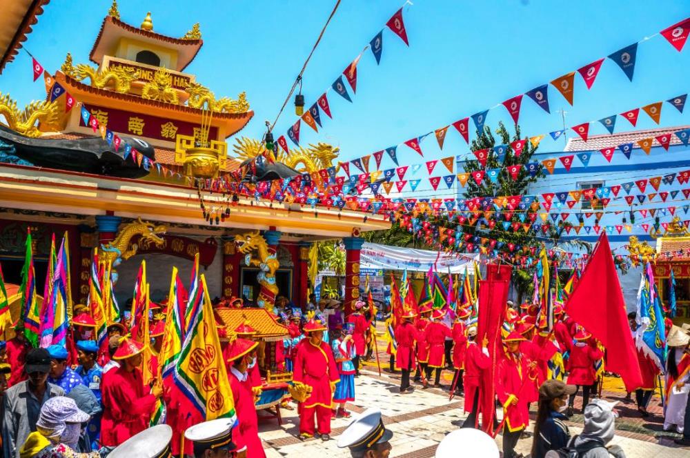 Tour Ghép Đoàn Cà Mau – Đà Lạt 4 Ngày 3 Đêm: Hành Trình Từ Miền Sông Nước Đến Thành Phố Ngàn Hoa 1
