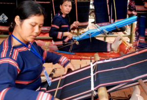 Thổ cẩm Làng Teng - Di sản văn hóa quan trọng của Quảng Ngãi 3