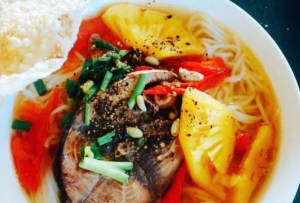 Bún cá ngừ um thơm nức mũi đậm đà hương vị miền Trung 3