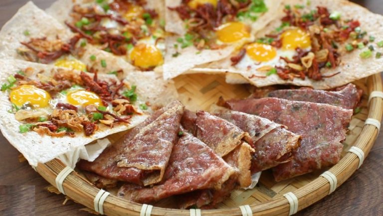 Bánh tráng kẹp Đà Nẵng: 10 quán ngon đúng điệu, càng ăn càng mê