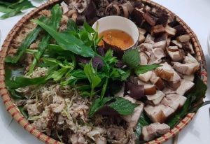 Thịt lợn cắp nách 3