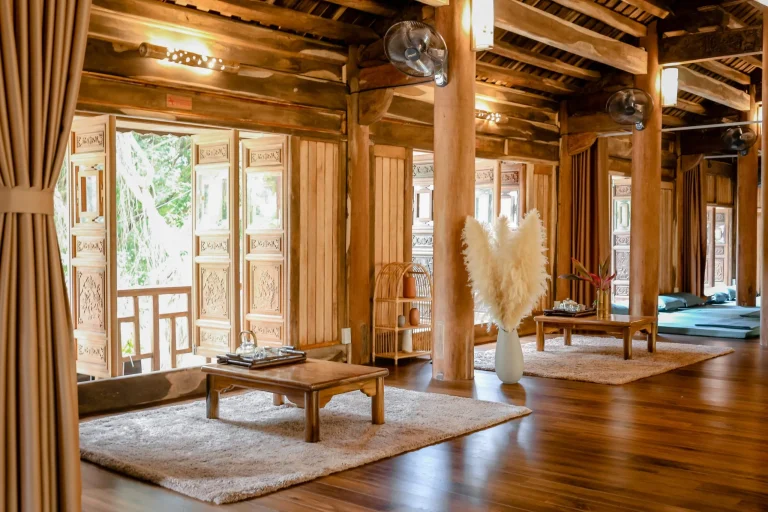 Khám Phá 20 Địa Chỉ Nhà Sàn Cộng Đồng Độc Đáo Tại Ninh Bình Mới: Trải Nghiệm Văn Hóa Bản Địa Độc Đáo