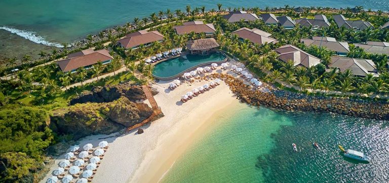 Amiana Resort Nha Trang – Ẩn mình nơi vịnh biển hoang sơ