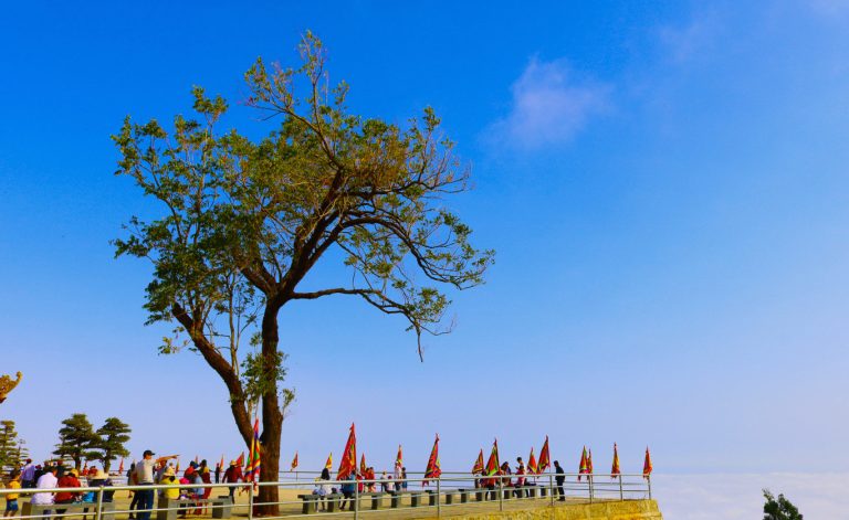 TOUR 1 NGÀY KHÁM PHÁ ĐỒNG NAI – “MIỀN ĐẤT ĐỎ CỦA NẮNG, GIÓ VÀ HƯƠNG ĐIỀU”