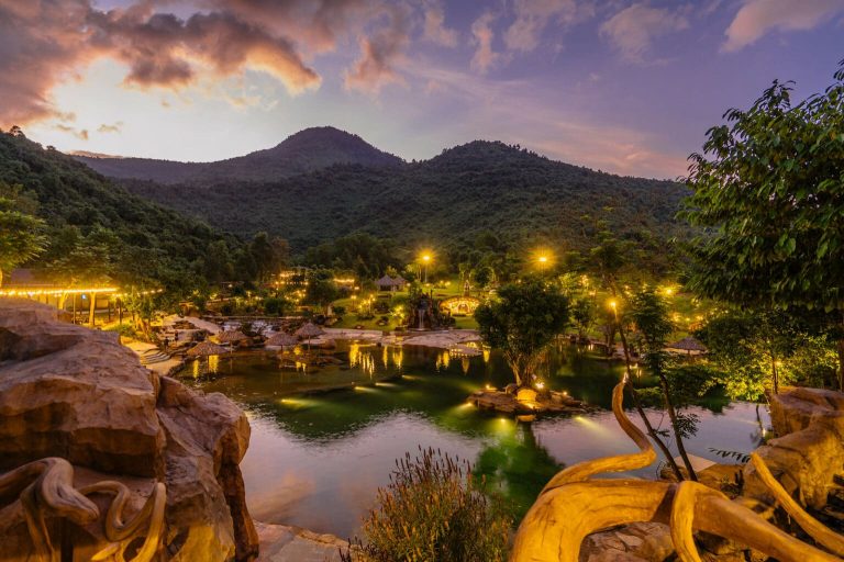 Bạch Mã Jungle Lodges – Glamping giữa thiên nhiên hoang sơ