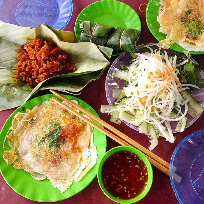Bánh ép Huế - Hương vị cố đô khiến thực khách xiêu lòng 13