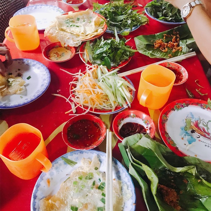 Bánh ép Huế - Hương vị cố đô khiến thực khách xiêu lòng 5