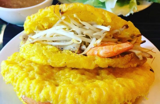 Bánh khoái - Xiêu lòng trước món ngon đặc trưng hương vị xứ Huế 35