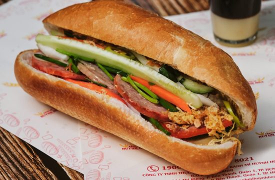 Bánh mì Huỳnh Hoa 23