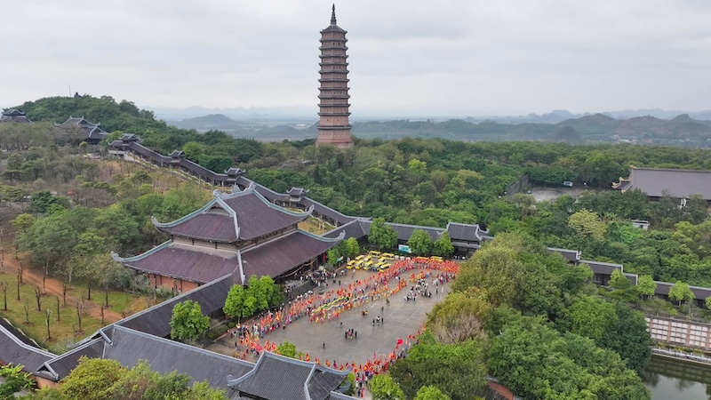 Chùa Bái Đính – Kỳ quan tâm linh giữa non thiêng cố đô 11