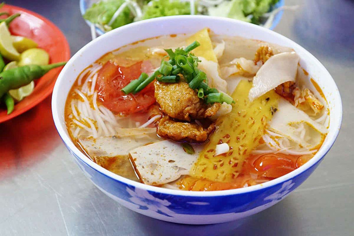 Bún chả cá - Đặc sản Đà Nẵng không thể bỏ lỡ 1