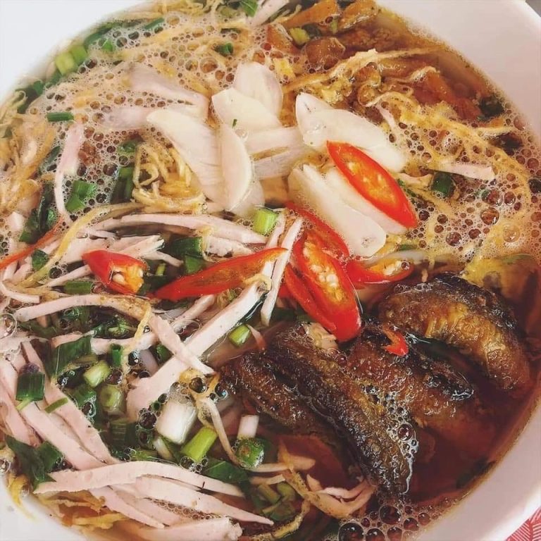 Bún thang lươn Phố Hiến – Món ăn cầu kỳ đậm chất đồng quê