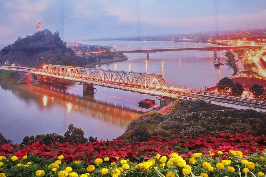 Khu di tích lịch sử văn hoá Hàm Rồng 1