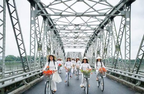 Cầu Trường Tiền - Sáu vài mười hai nhịp nhớ thương của mảnh đất Cố đô 13