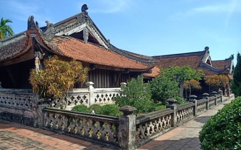 Giới thiệu về Tour Đền Trần – Chùa Keo – Đền Đồng Bằng 1 ngày