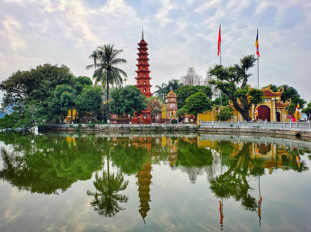 Chùa Trấn Quốc - Cổ tự ngàn năm tuổi bên hồ Tây 5