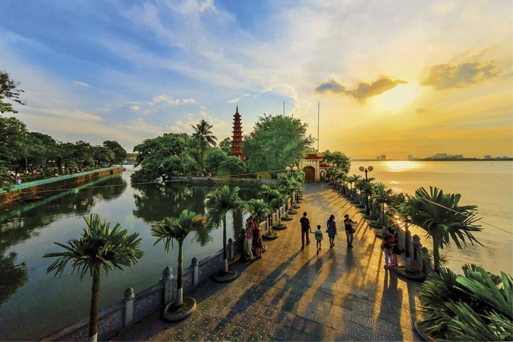 Chùa Trấn Quốc - Cổ tự ngàn năm tuổi bên hồ Tây 9