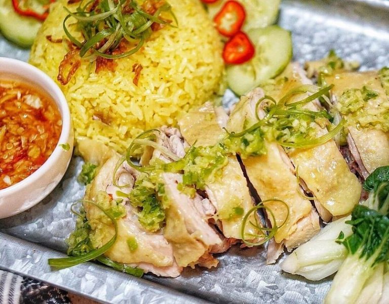 Cơm gà Phan Rang – biểu tượng ẩm thực vùng đất nắng gió Khánh Hoà