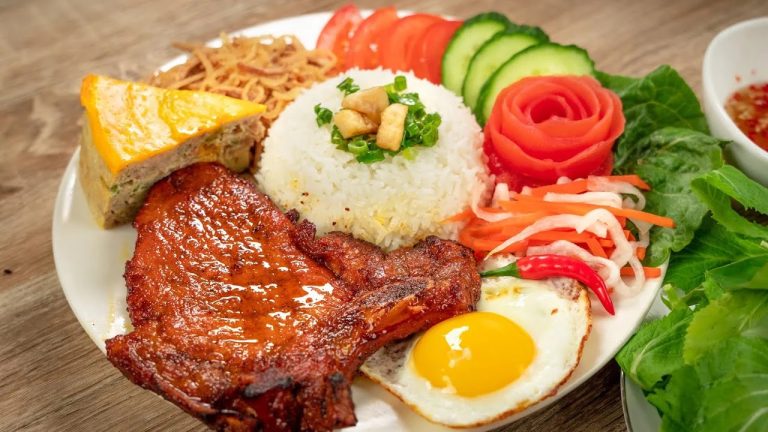 Cơm tấm vị nước dừa Thạnh Phong – hương vị sáng sớm miền biển Thạnh Phú