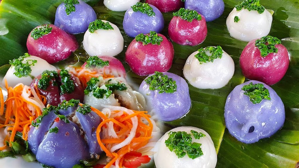 Công phu nghề làm bánh ít ngũ sắc xứ Huế 7