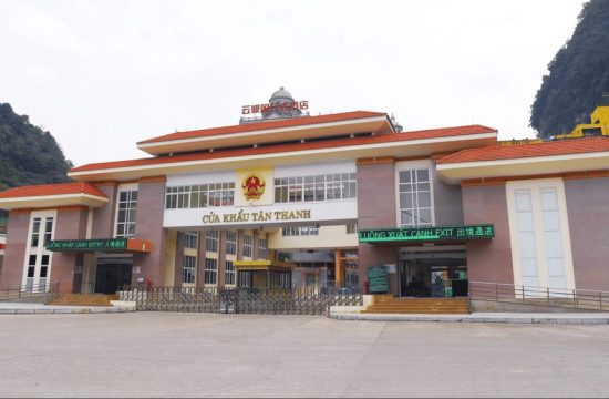Cửa khẩu Tân Thanh: Khám phá cửa ngõ thương mại Việt - Trung 11