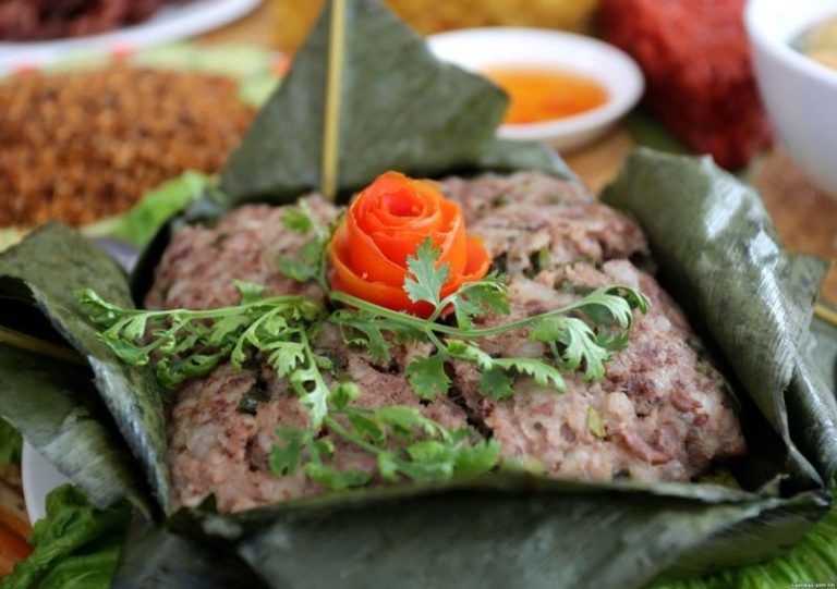 Thịt lợn xay hấp lá chuối – Hương vị mộc mạc trong bữa cơm Tây Bắc