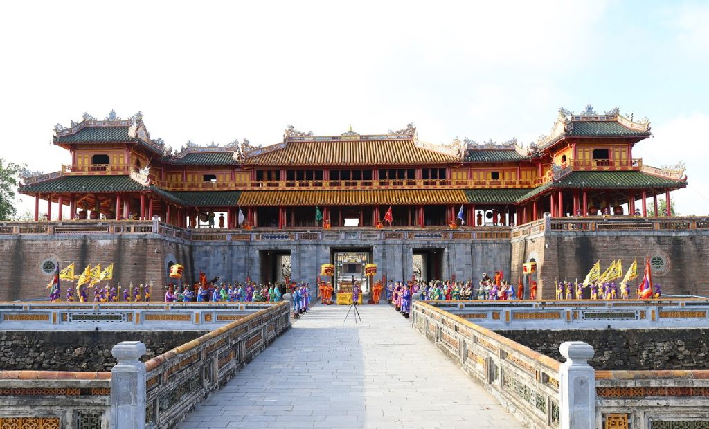 Đại Nội Huế - Nét đẹp cổ kính bên dòng sông Hương thơ mộng 3
