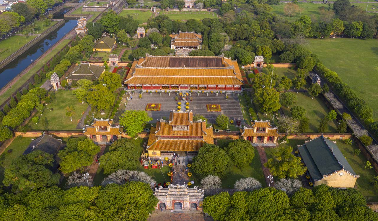 Đại Nội Huế - Nét đẹp cổ kính bên dòng sông Hương thơ mộng 1